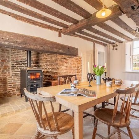 River House Kersey Extérieur photo