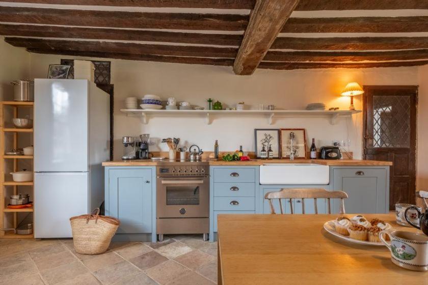 River House Kersey Extérieur photo